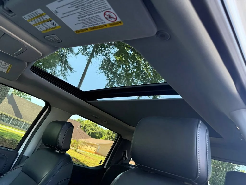 Used 2024 White Ford XL image 36