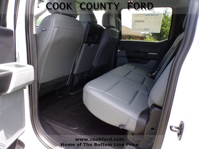 New 2026 Oxford White Ford F-350® XL image 21
