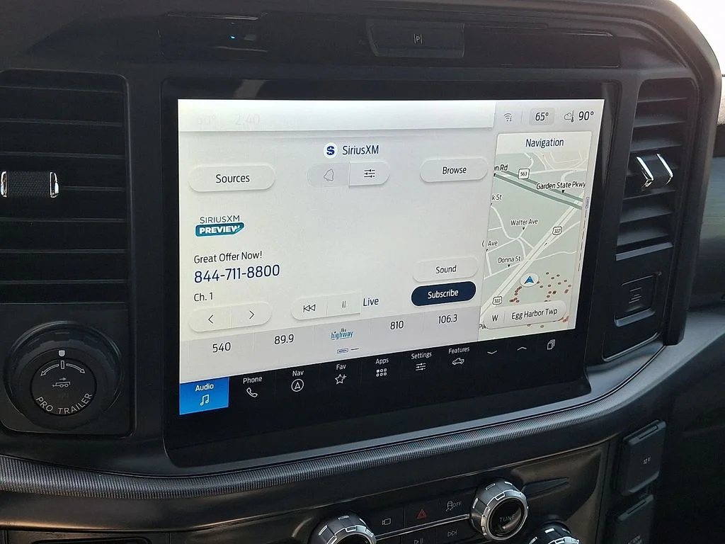 Used 2025 White Ford Lariat image 18