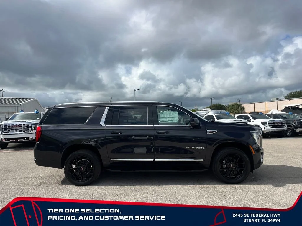 New 2026 Titanium Rush Metallic GMC Elevation image 8