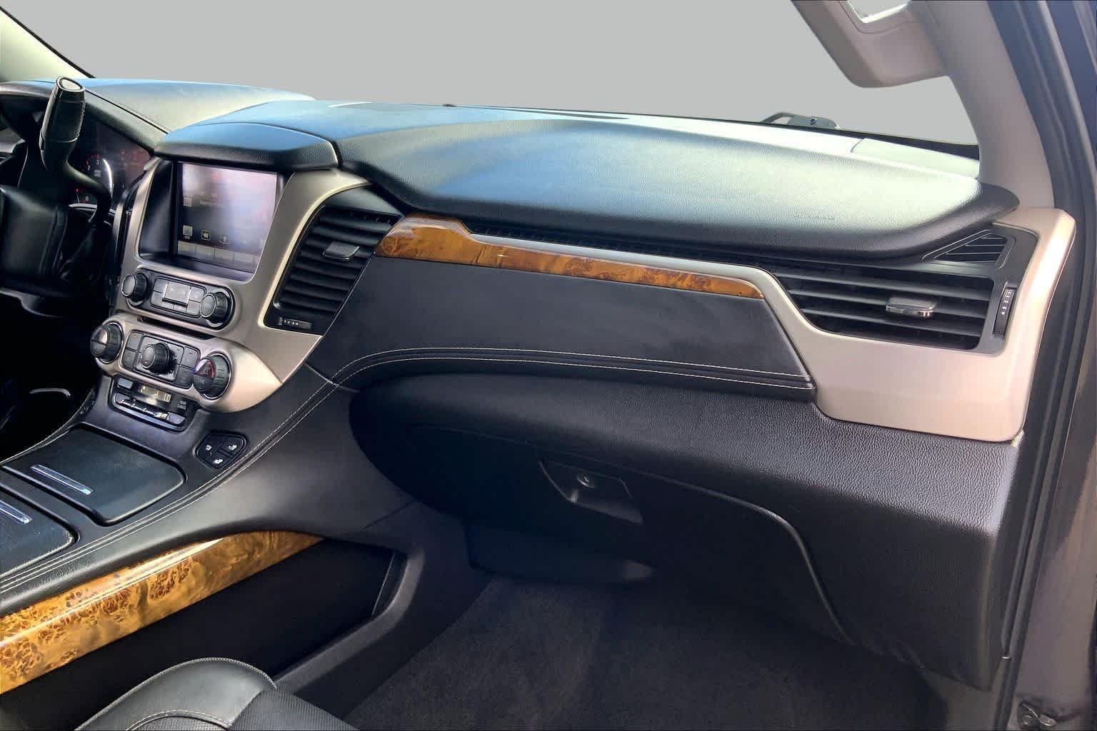 Used 2015 Iridium Metallic GMC Denali image 18