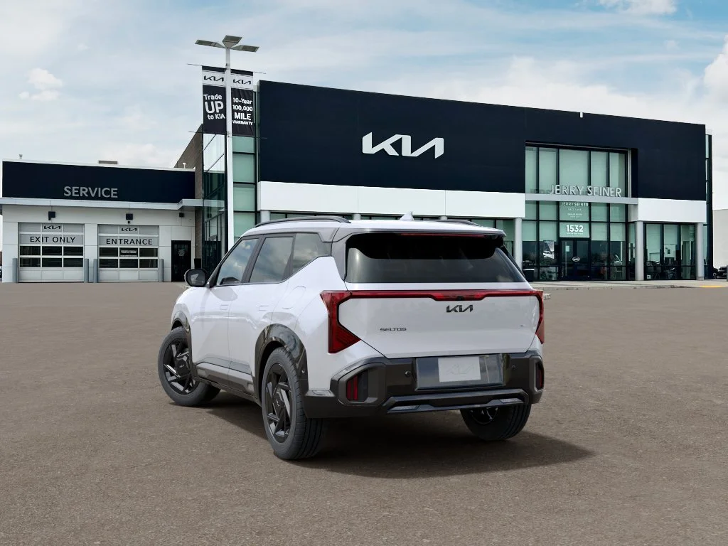 New 2027 Snow White Pearl Kia X-Line SX image 4