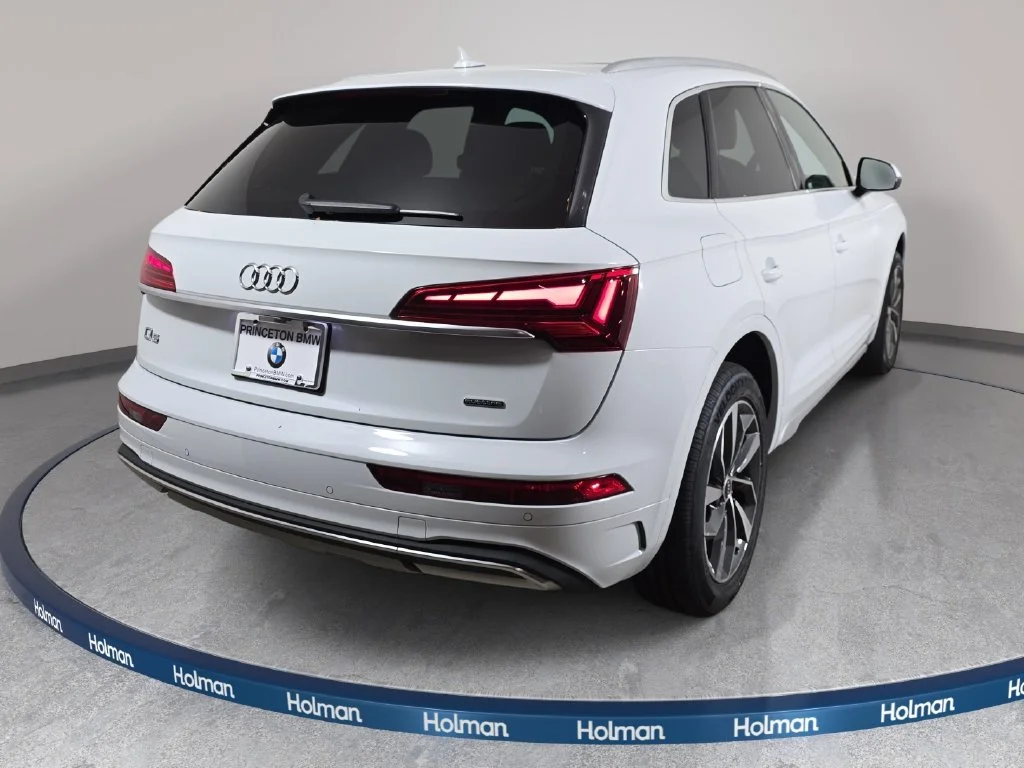 Used 2021 Glacier White Audi 45 Premium Plus image 6