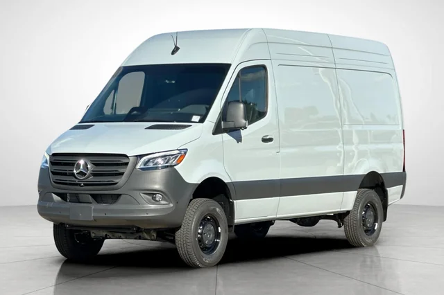 2026 Mercedes-Benz Sprinter 2500 Cargo 144 WB