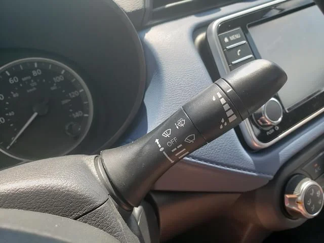 2025 Nissan Versa Sedan SV - Photo 21