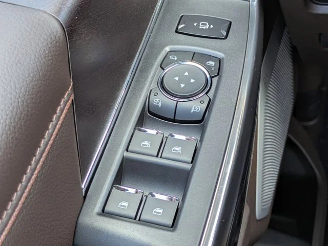 New 2026 Oxford White Ford F-350® King Ranch® image 25