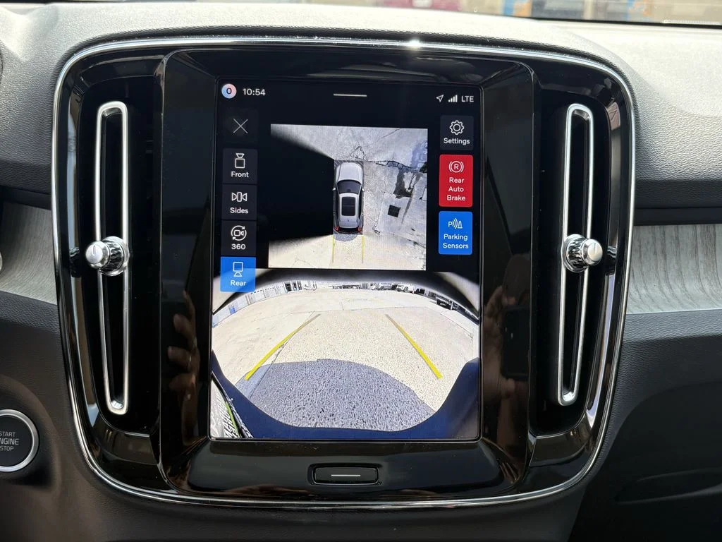 Certified Used 2026 Crystal White Volvo Plus image 19