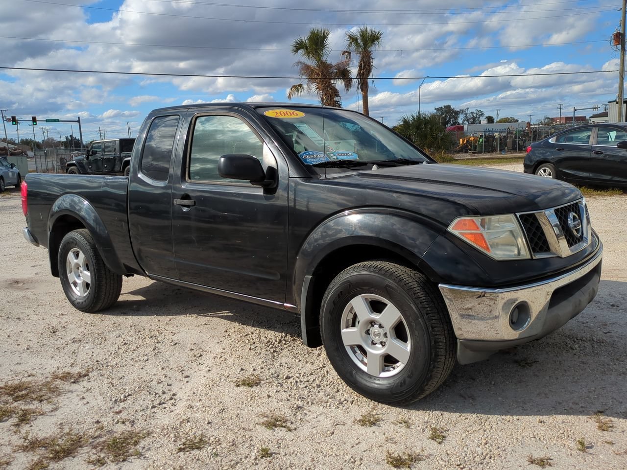 Used 2006 Super Black Nissan  image 2