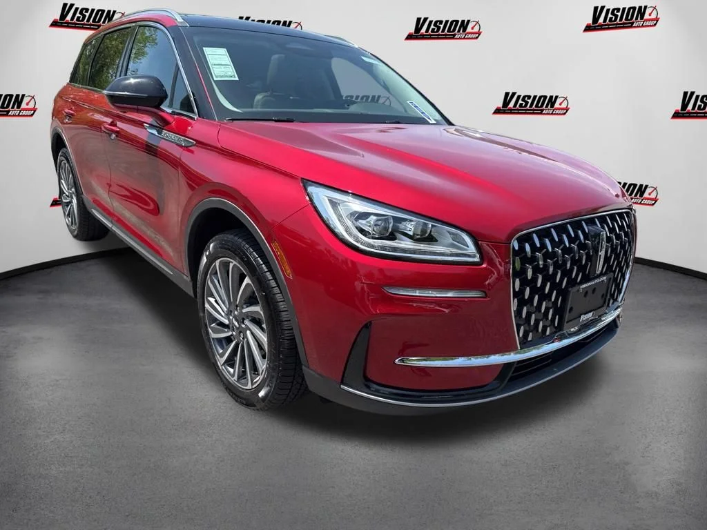 Used 2023 Red Lincoln Reserve image 3