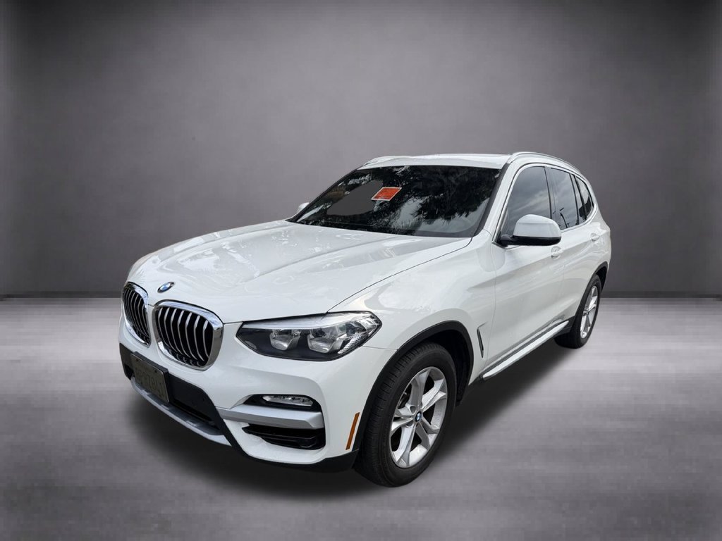 Used 2019 White BMW sDrive30i image 3