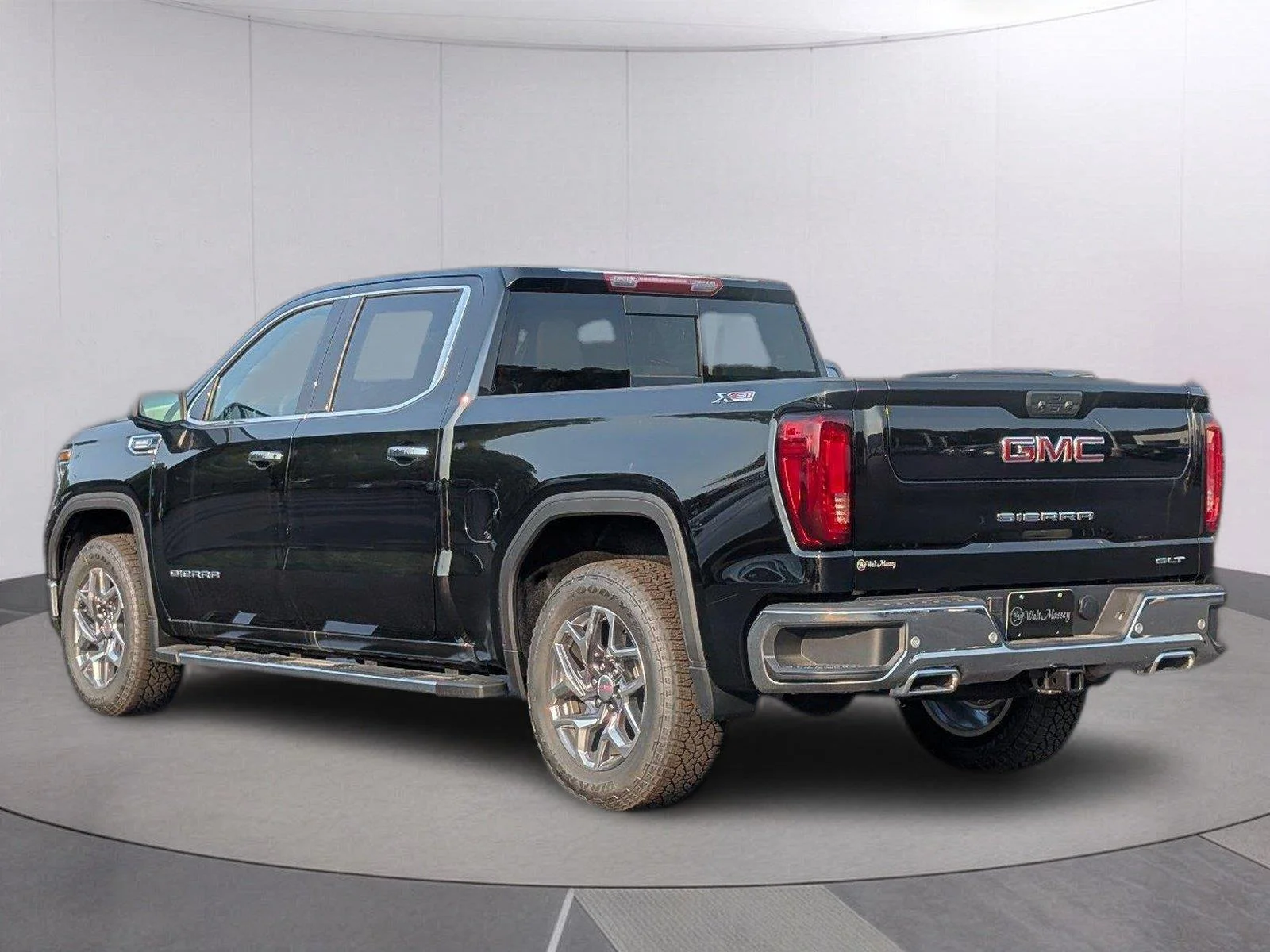 New 2026 Onyx Black GMC SLT image 3