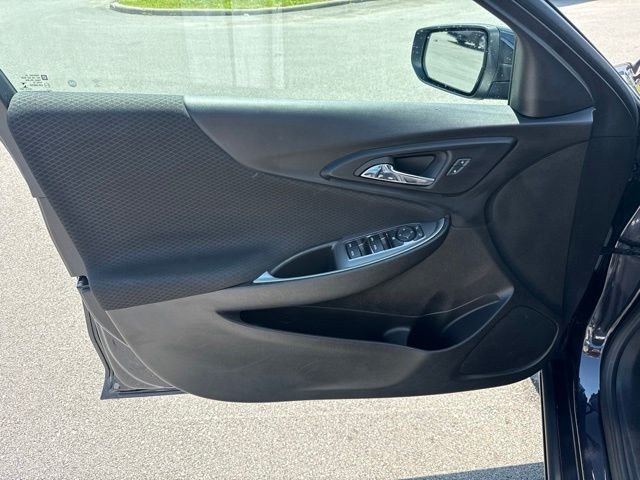Used 2023 Gray Chevrolet LT image 15