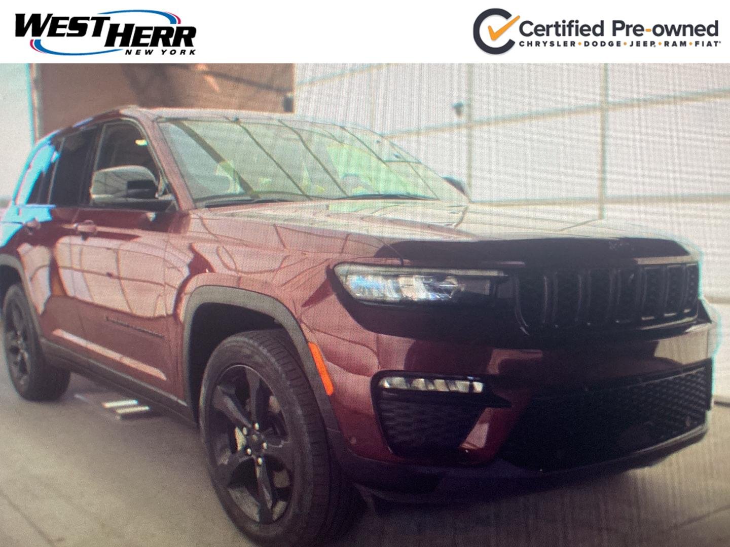 Used 2023 Velvet Red Pearlcoat Jeep Limited image 1