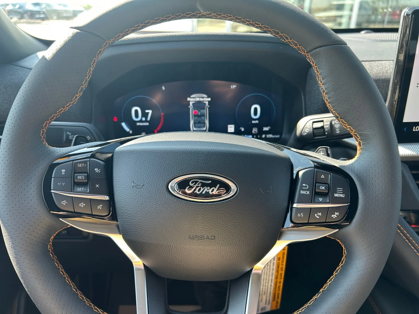 New 2026 STAR WHITE MET TRI-COAT Ford Tremor image 23