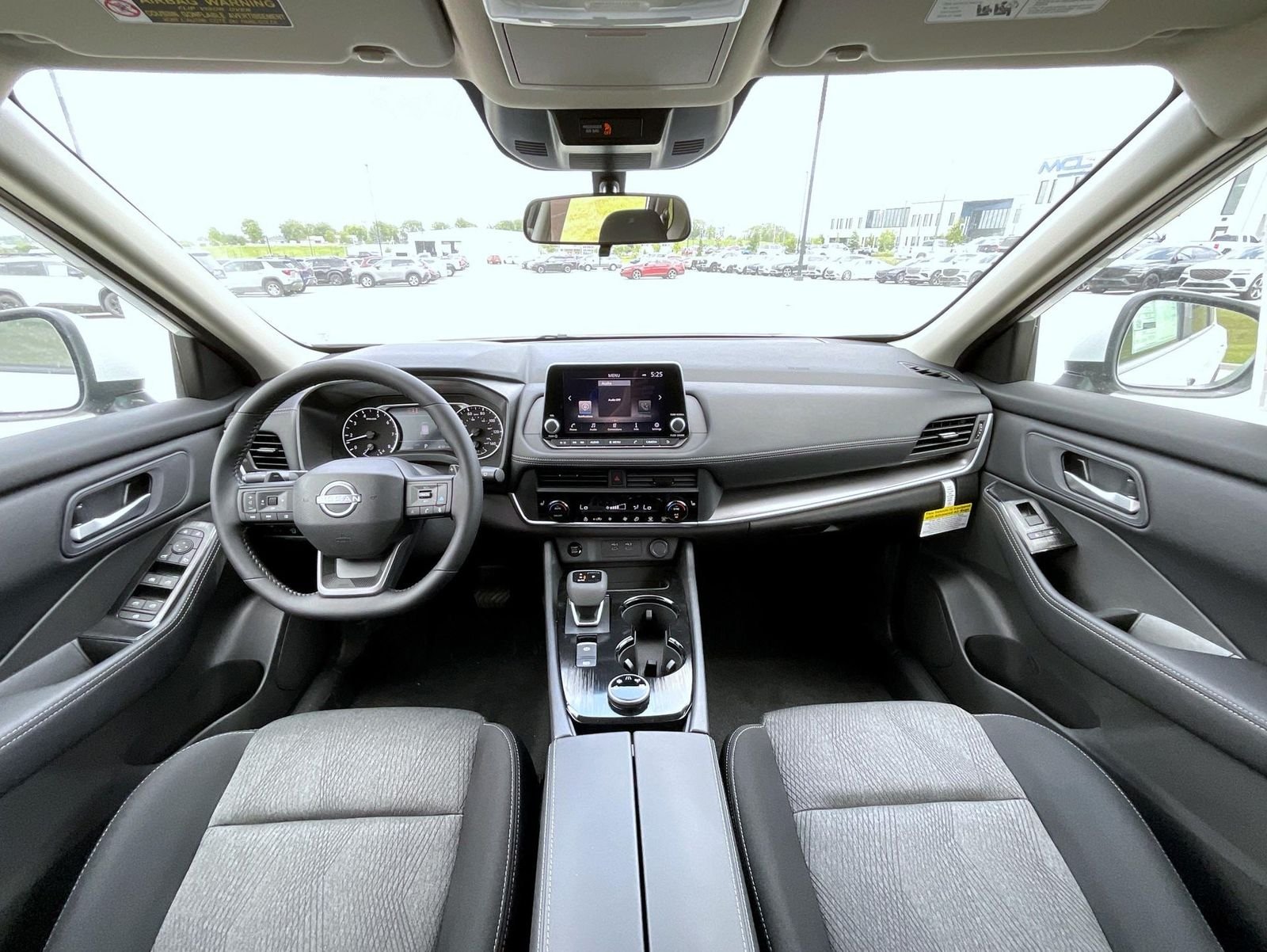 New 2026 Everest White Pearl TriCoat Nissan SV image 15