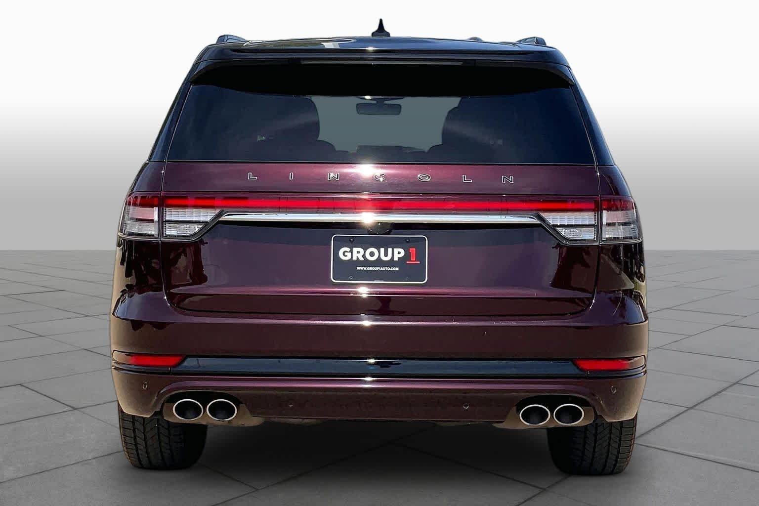 Used 2023 Diamond Red Lincoln Black Label image 5