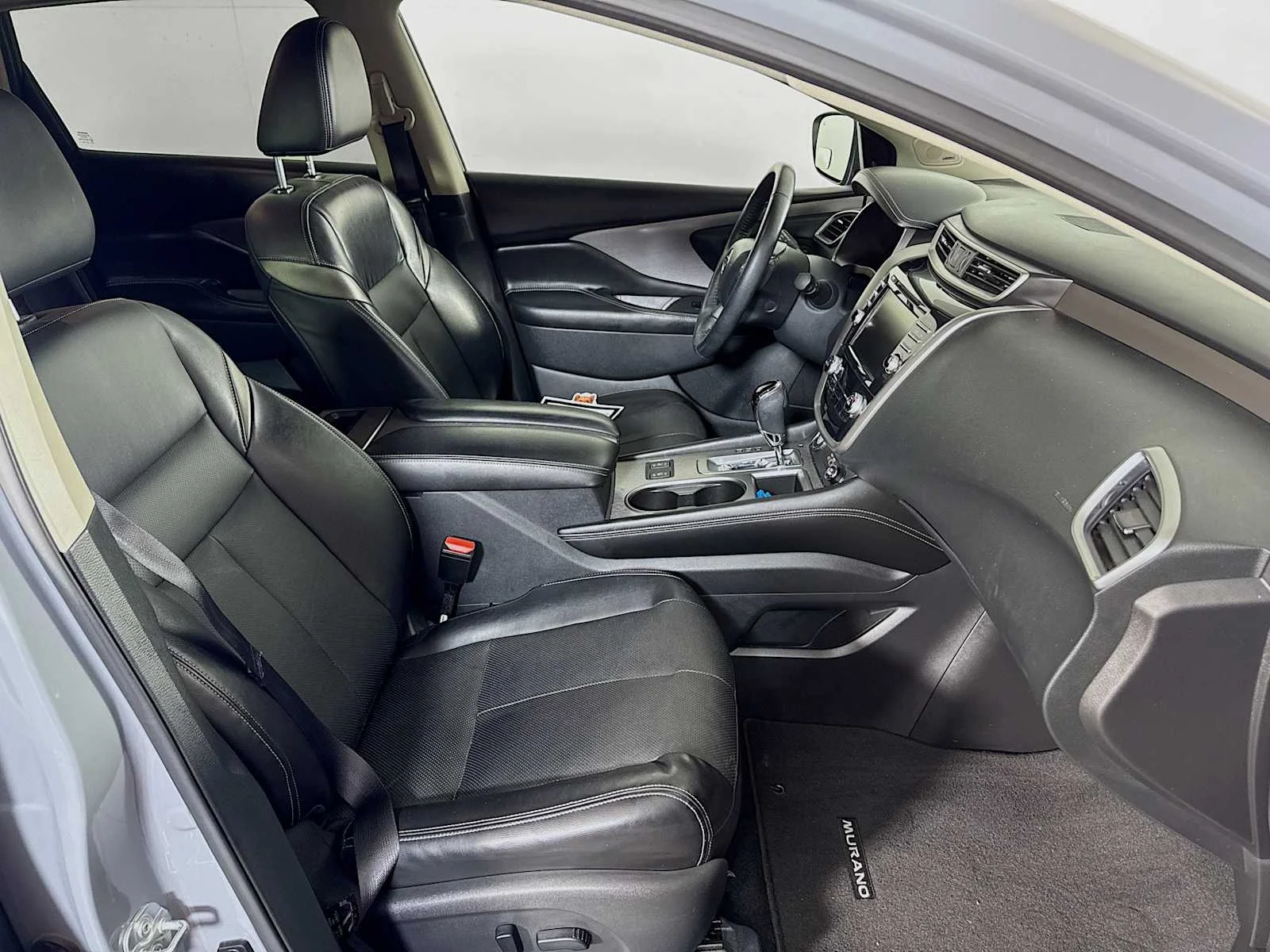 Used 2022 Boulder Gray Pearl Nissan SL image 29