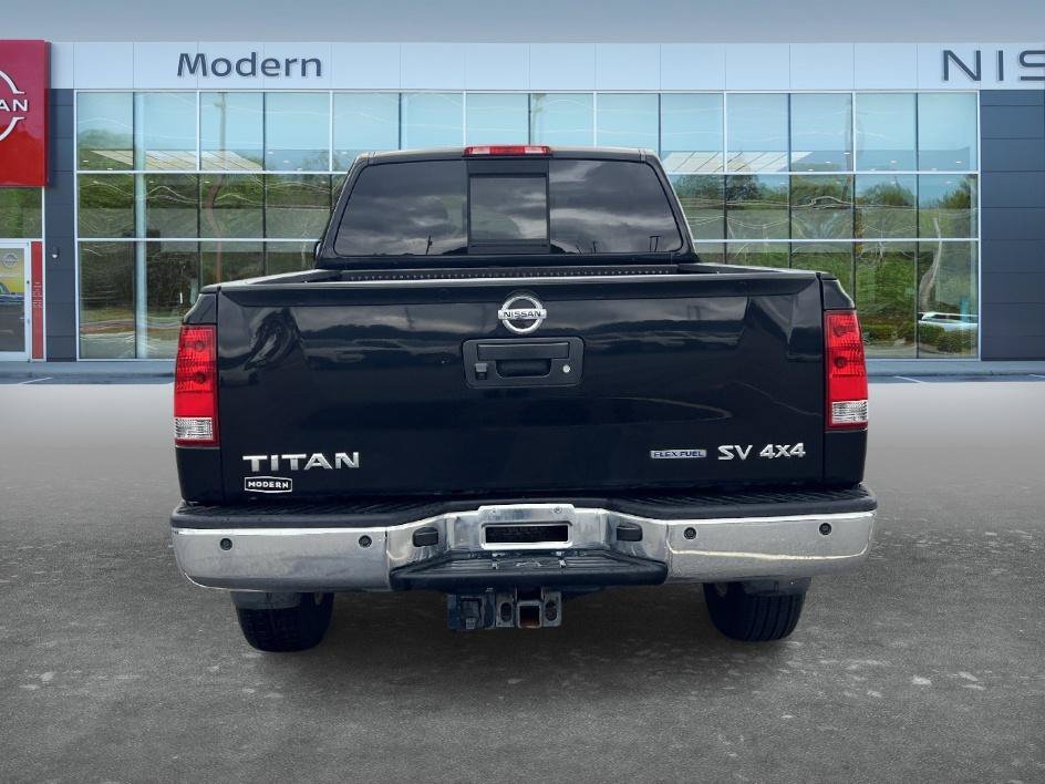 Used 2014 Galaxy Black Metallic Nissan SV image 6