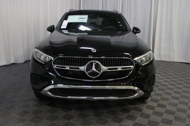 New 2026 Black Mercedes-Benz GLC 300 image 36