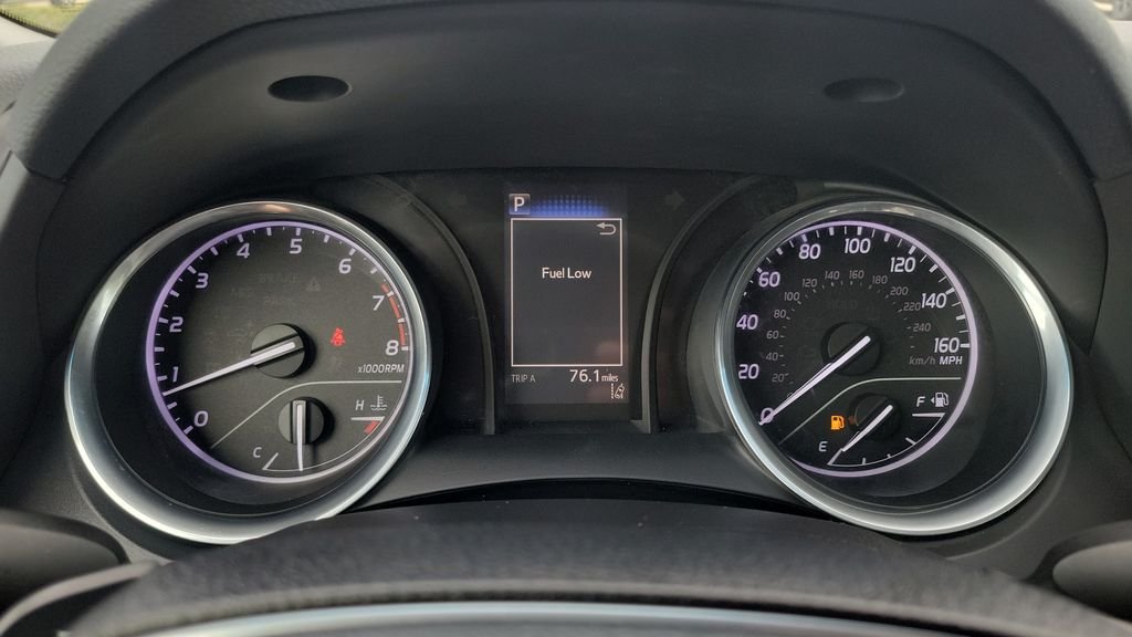 Certified Used 2018 White Toyota SE image 20