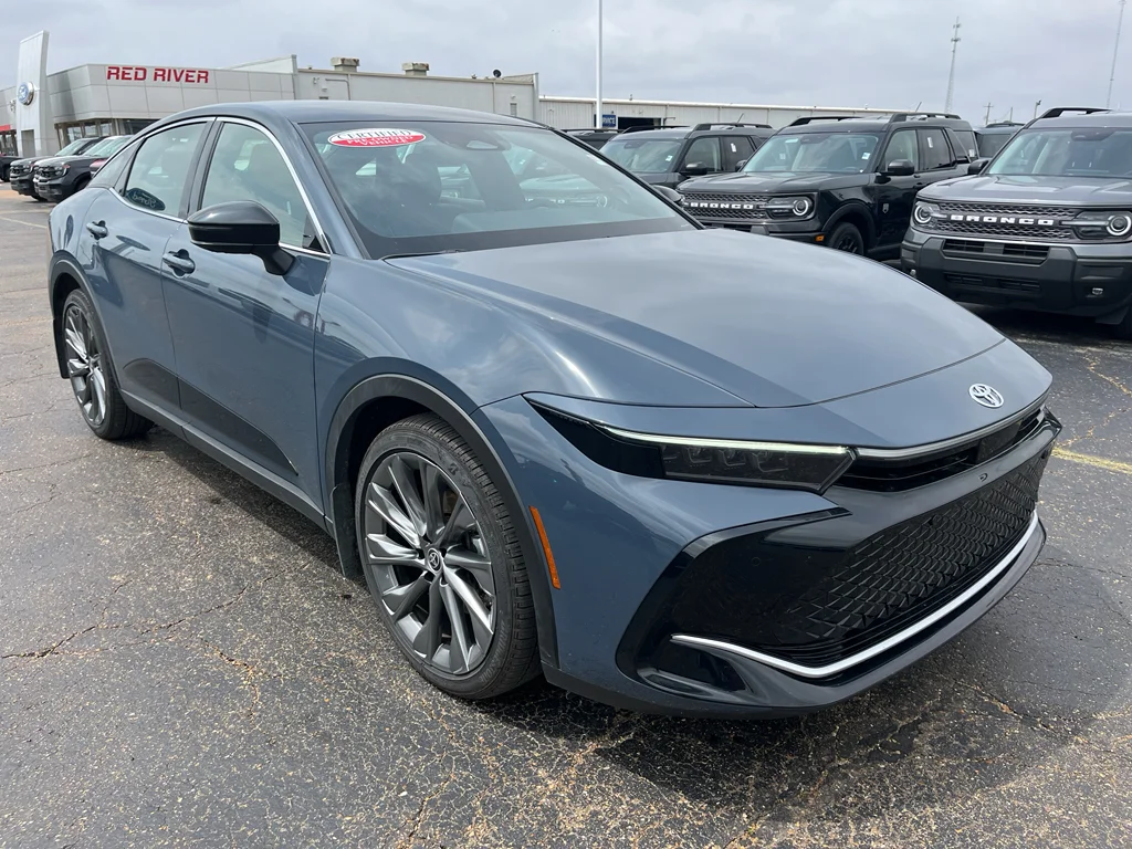 Used 2026 Storm Cloud Toyota Limited image 3