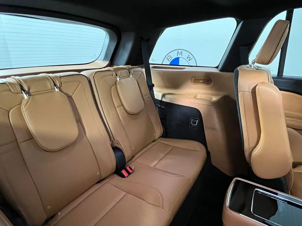 Used 2021 Blue Lincoln Black Label image 24