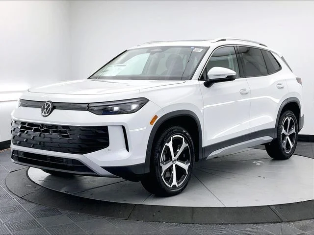 New 2026 White Volkswagen 2.0T SE image 2