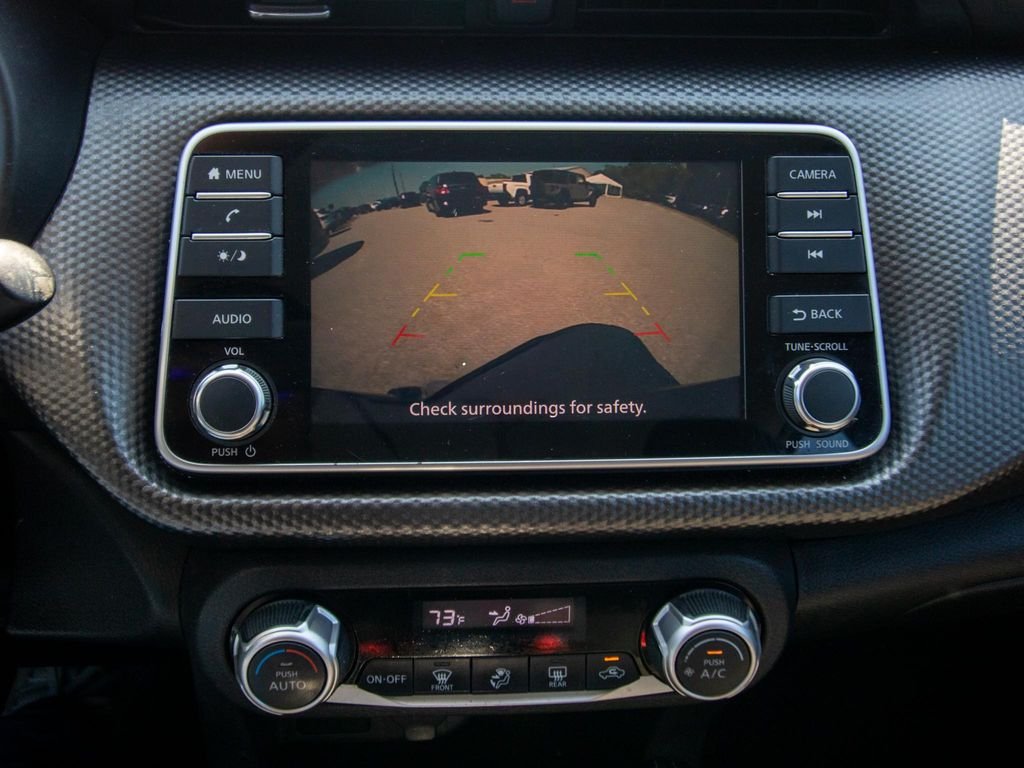 Used 2020 Blue Nissan SV image 27