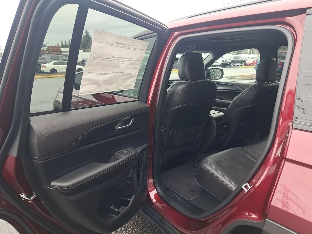 2025 Jeep Grand Cherokee Altitude - Photo 13