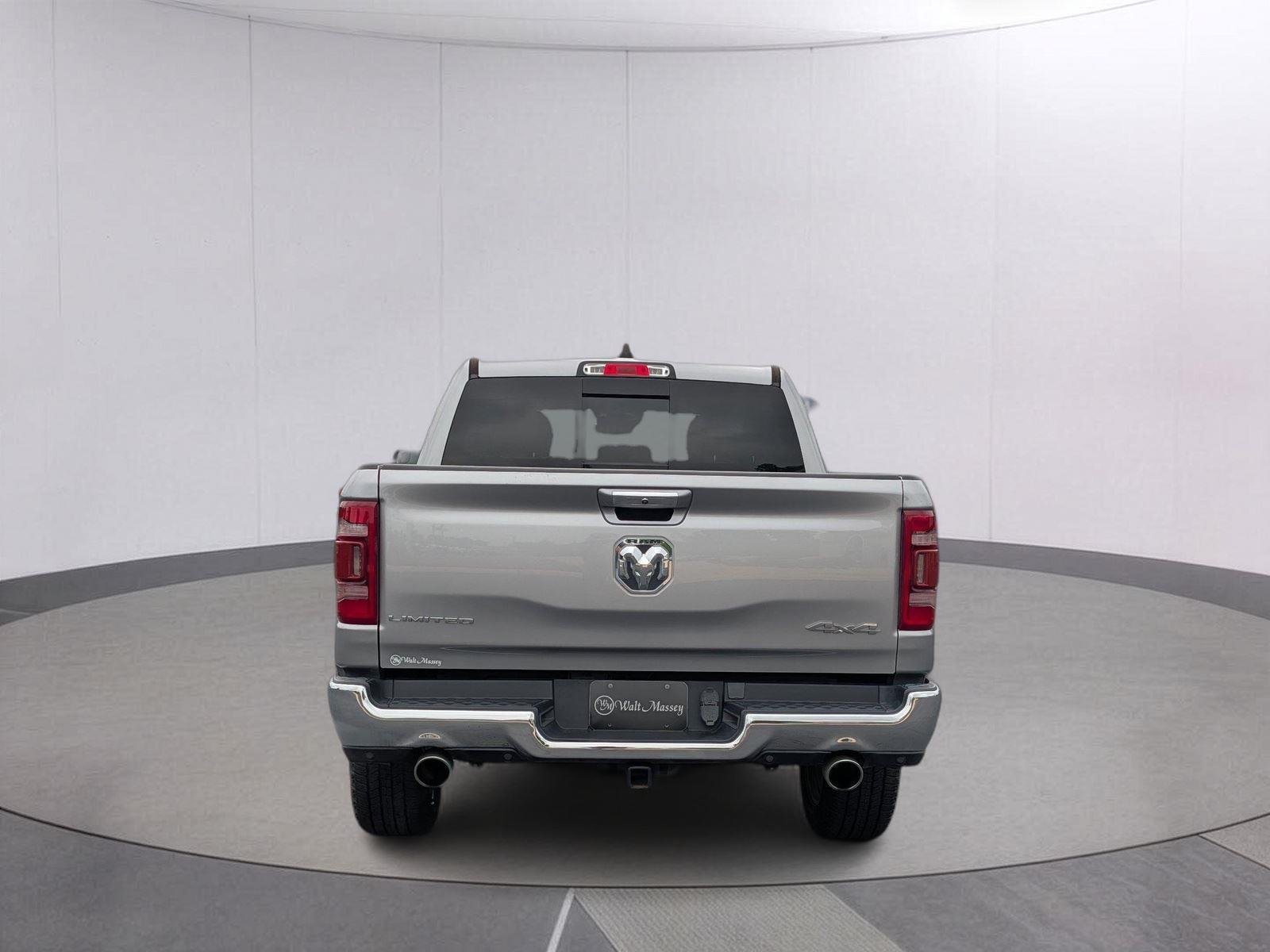 Used 2022 Billet Silver Metallic Clearcoat Ram Limited image 4