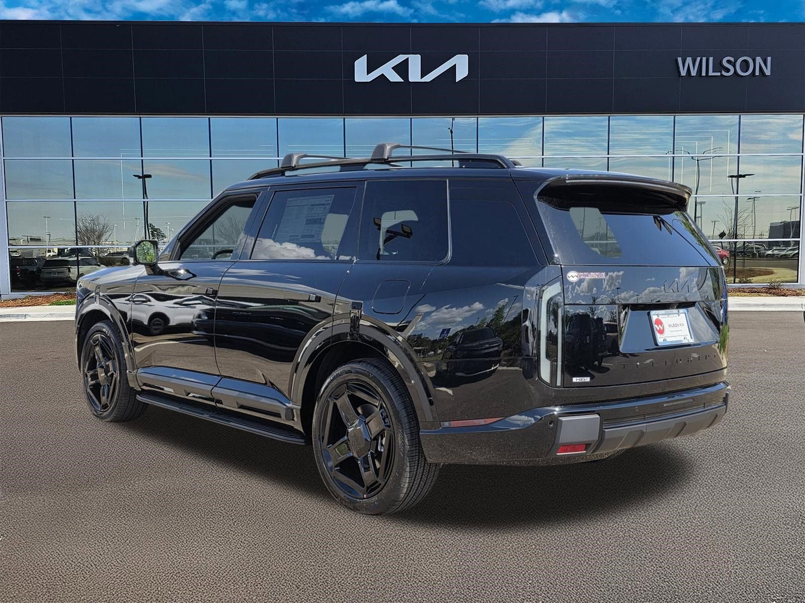 New 2027 Black Kia X-Line SX image 3