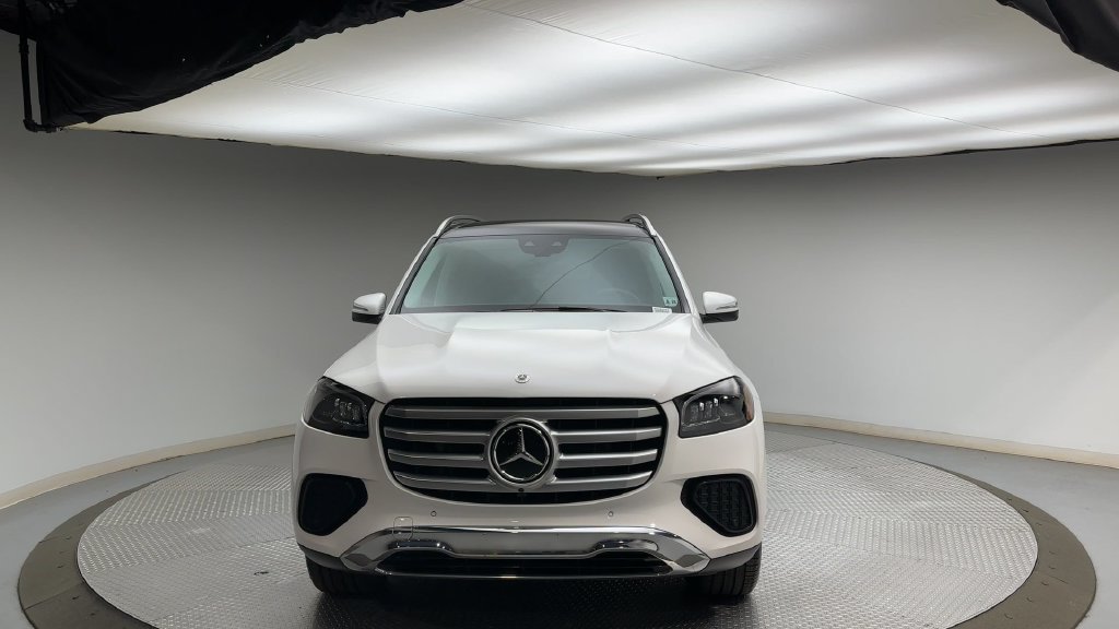 Used 2024 Polar White Mercedes-Benz GLS 450 image 7