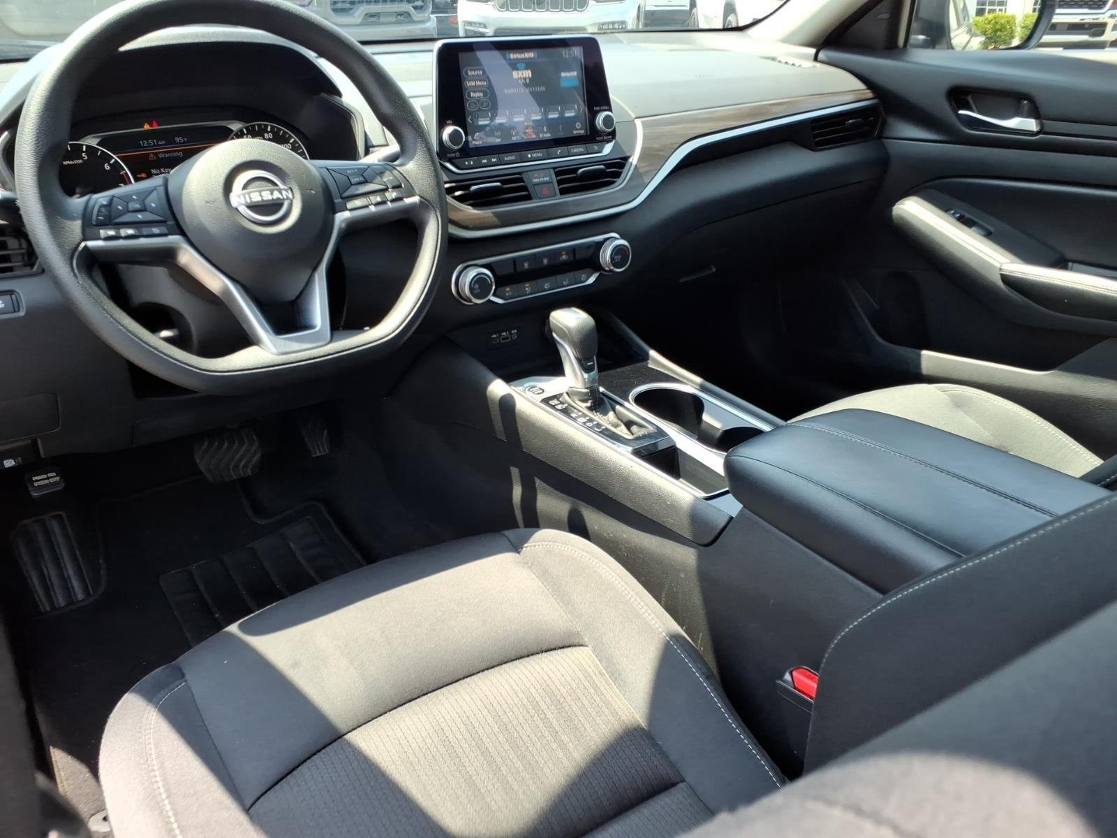 Used 2024 Gun Metallic Nissan 2.5 SV image 19