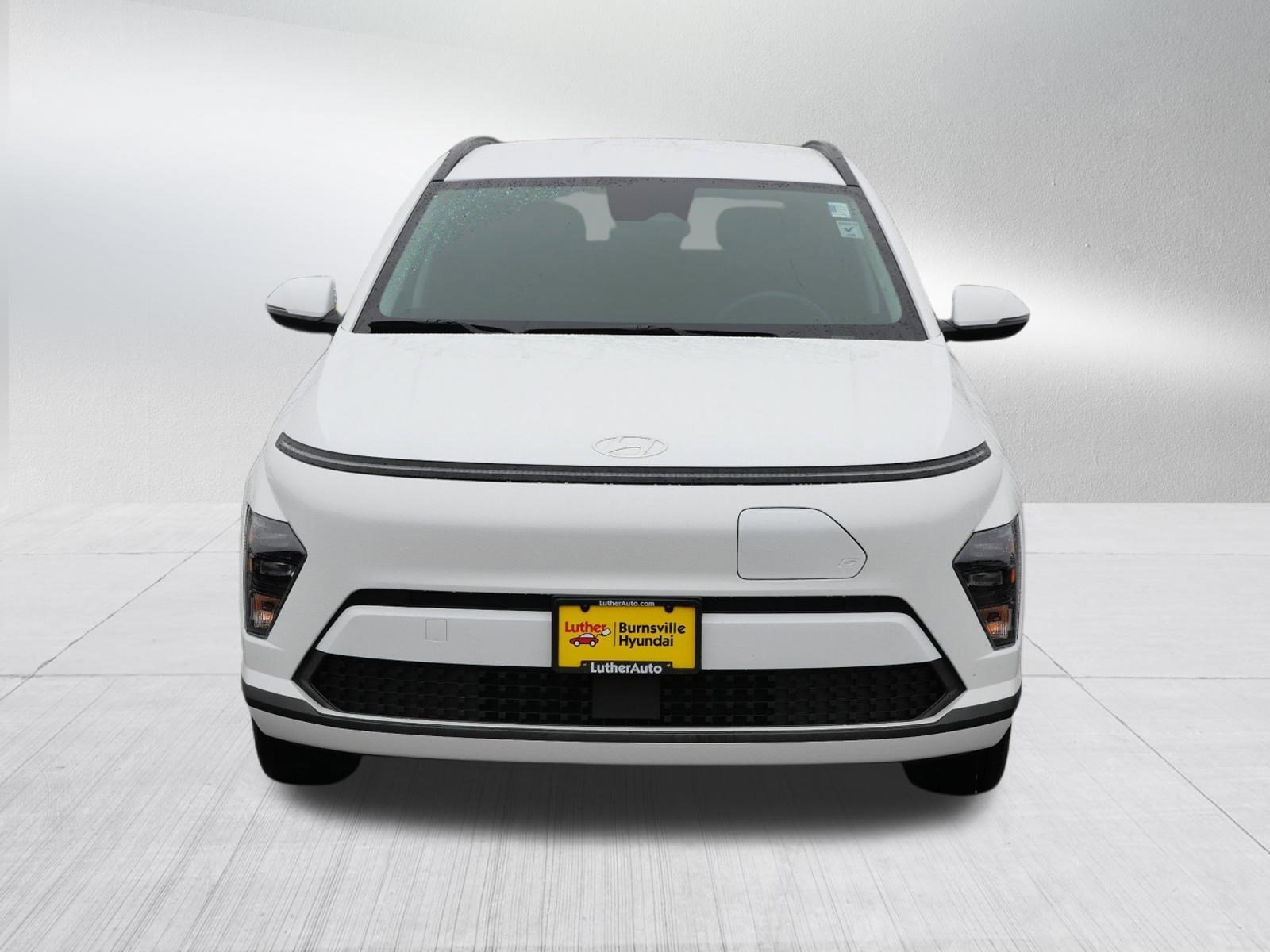 Certified 2024 Hyundai Kona EV SEL with VIN KM8HC3A60RU011886 for sale in Burnsville, MN