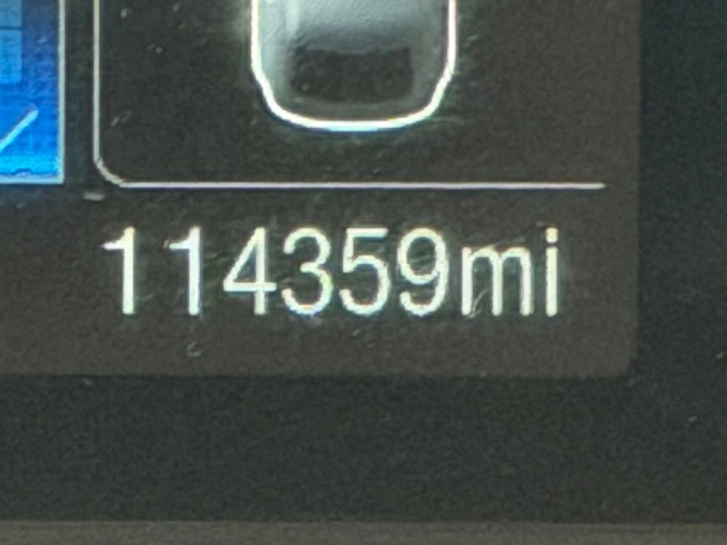 Used 2019 Black Ford S image 17