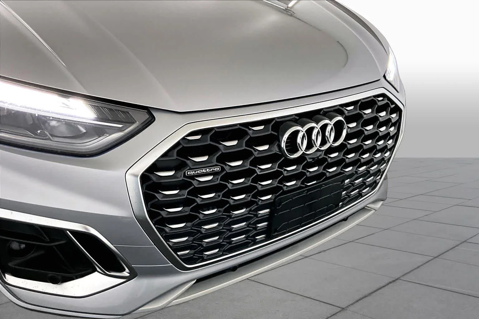 Used 2023 Glacier White Metallic Audi S line Premium Plus image 29