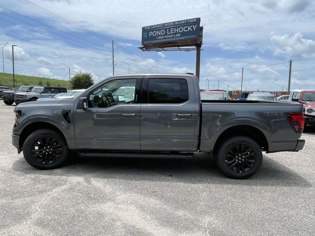New 2026 Gray Ford XLT image 6