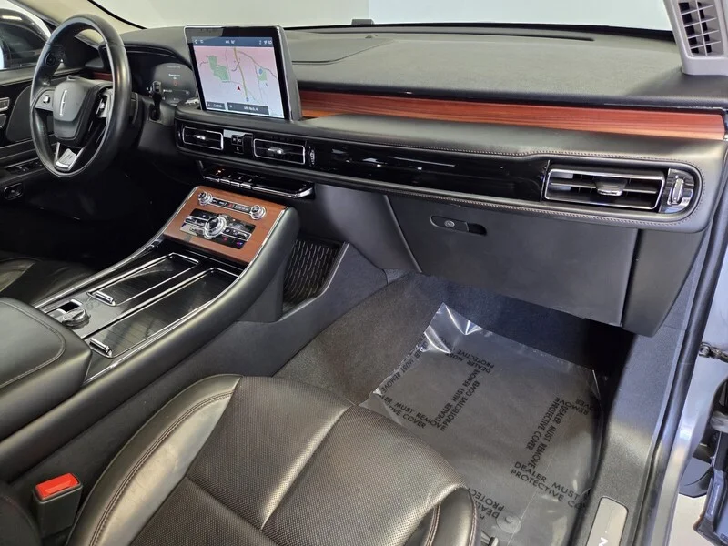 Used 2023 Gray Metallic LINCOLN RESERVE AWD image 23