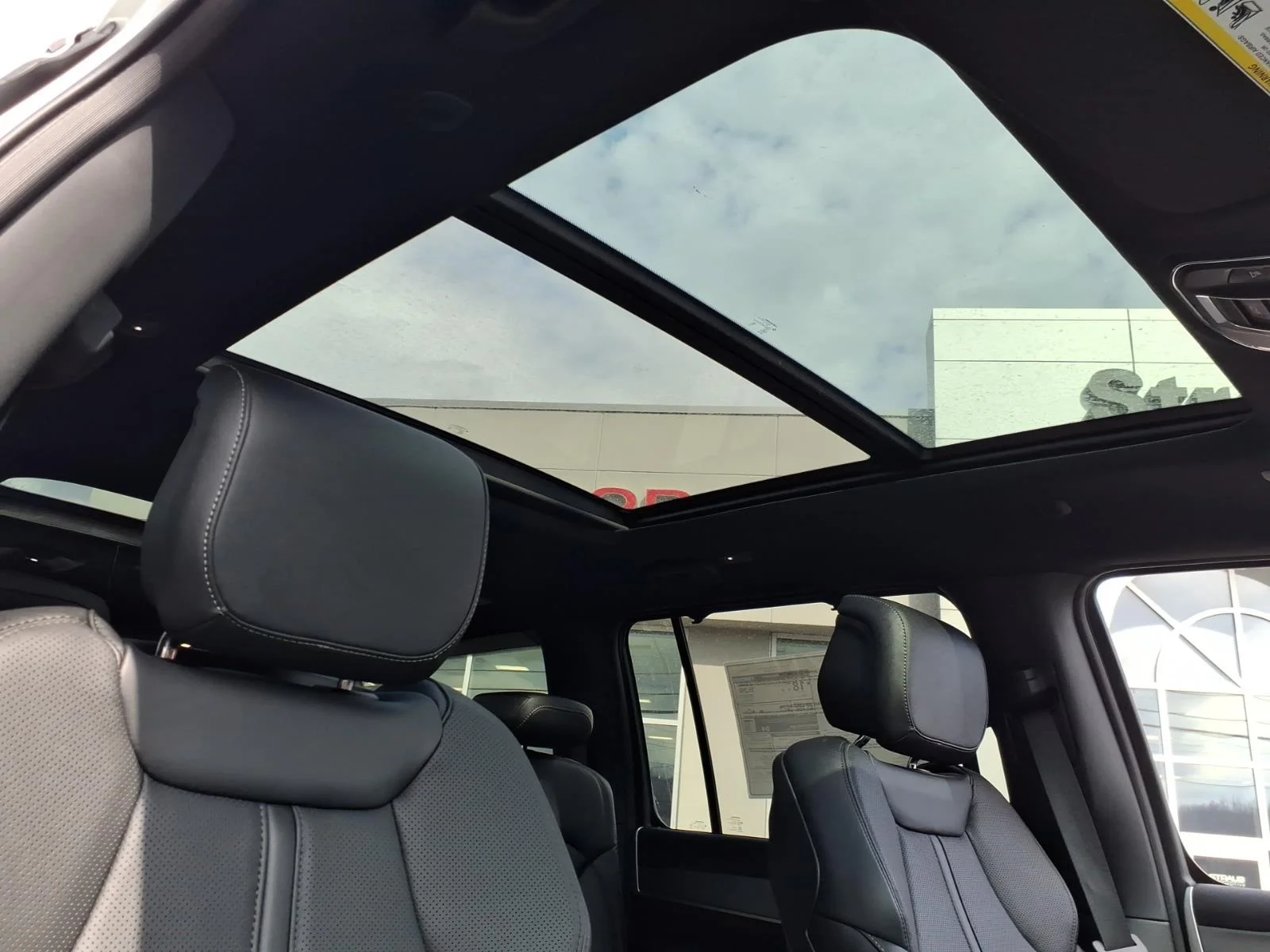 New 2026 Bright White Clearcoat Jeep Limited Reserve image 7