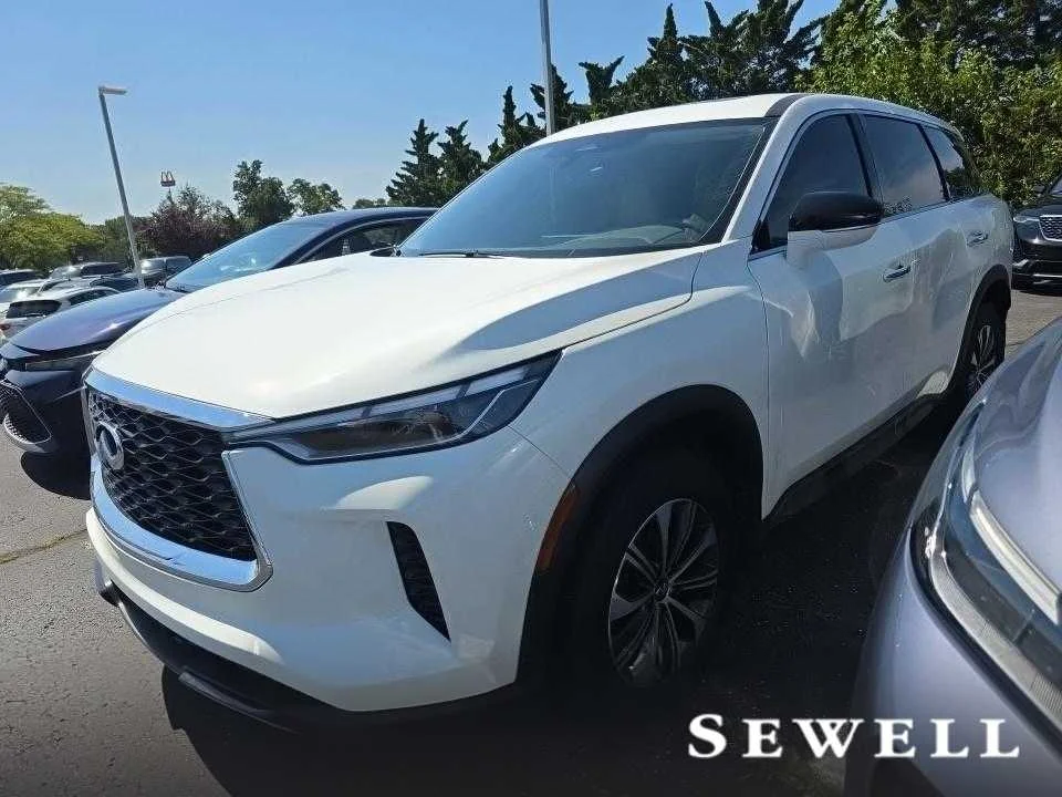 2024 INFINITI QX60 PURE