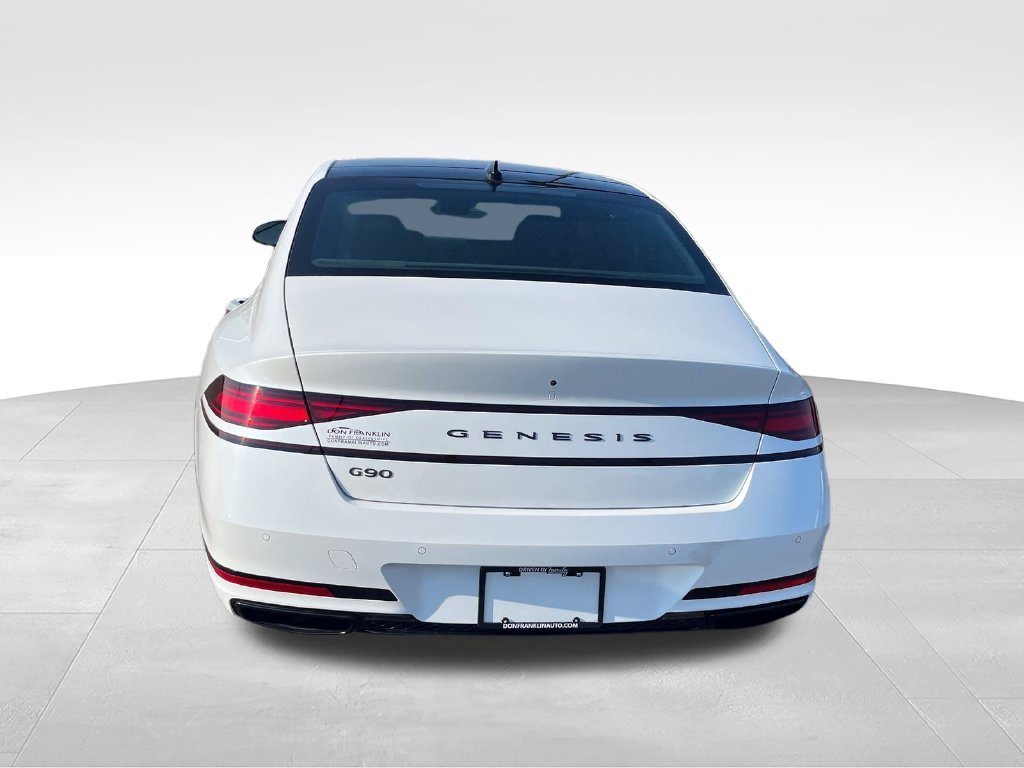 Used 2026 White Genesis 3.5T e-SC image 4
