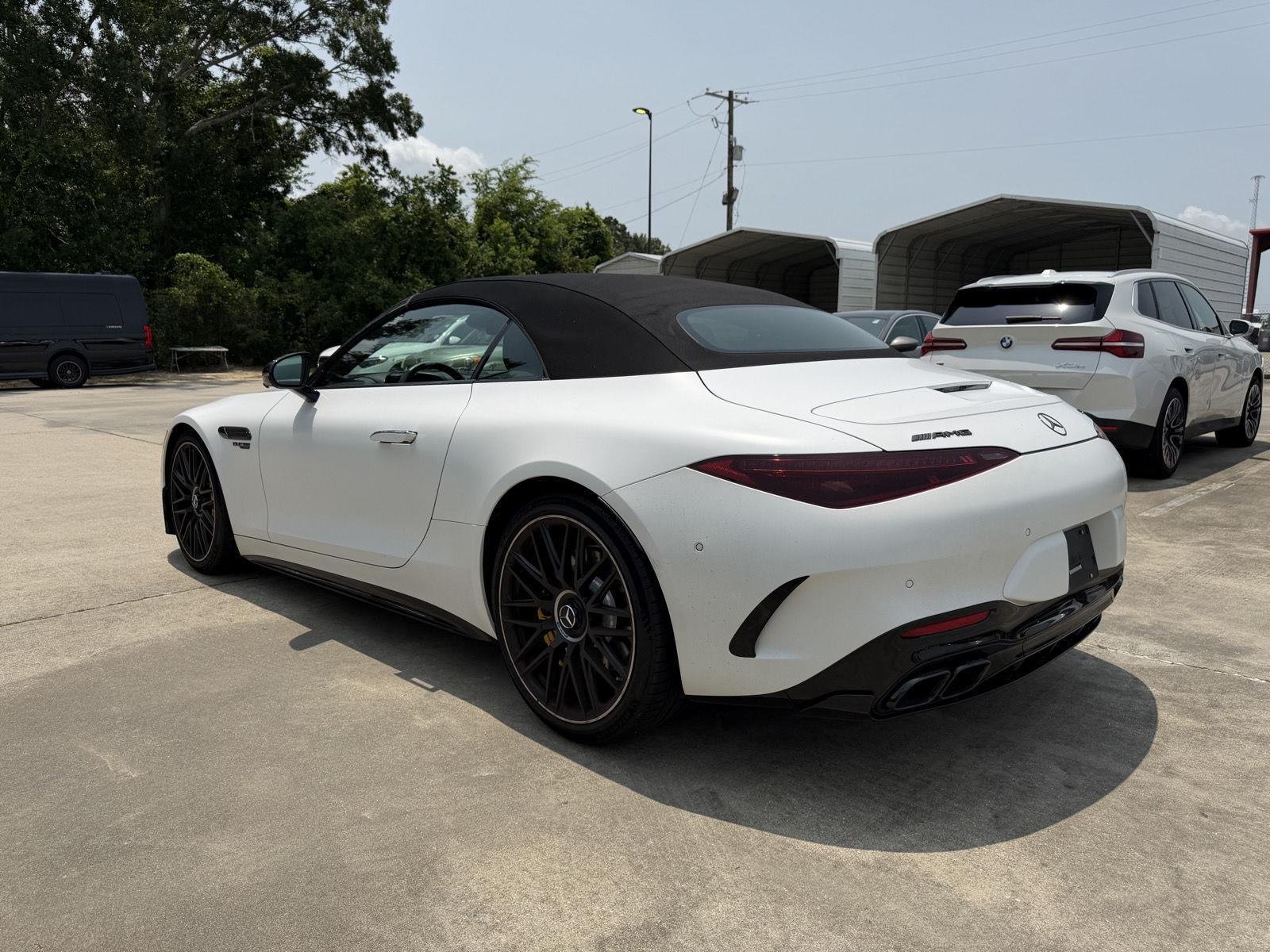 Certified Used 2022 MANUFAKTUR Moonlight White Magno Mercedes-Benz AMG® SL 63 image 16