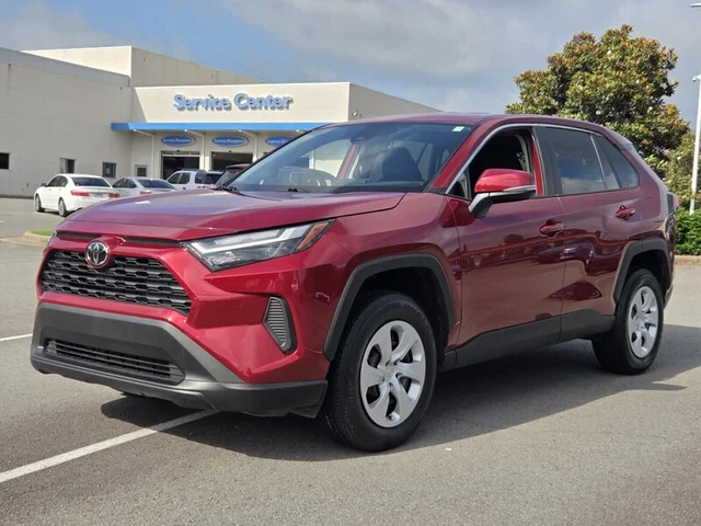 2025 TOYOTA RAV4 LE