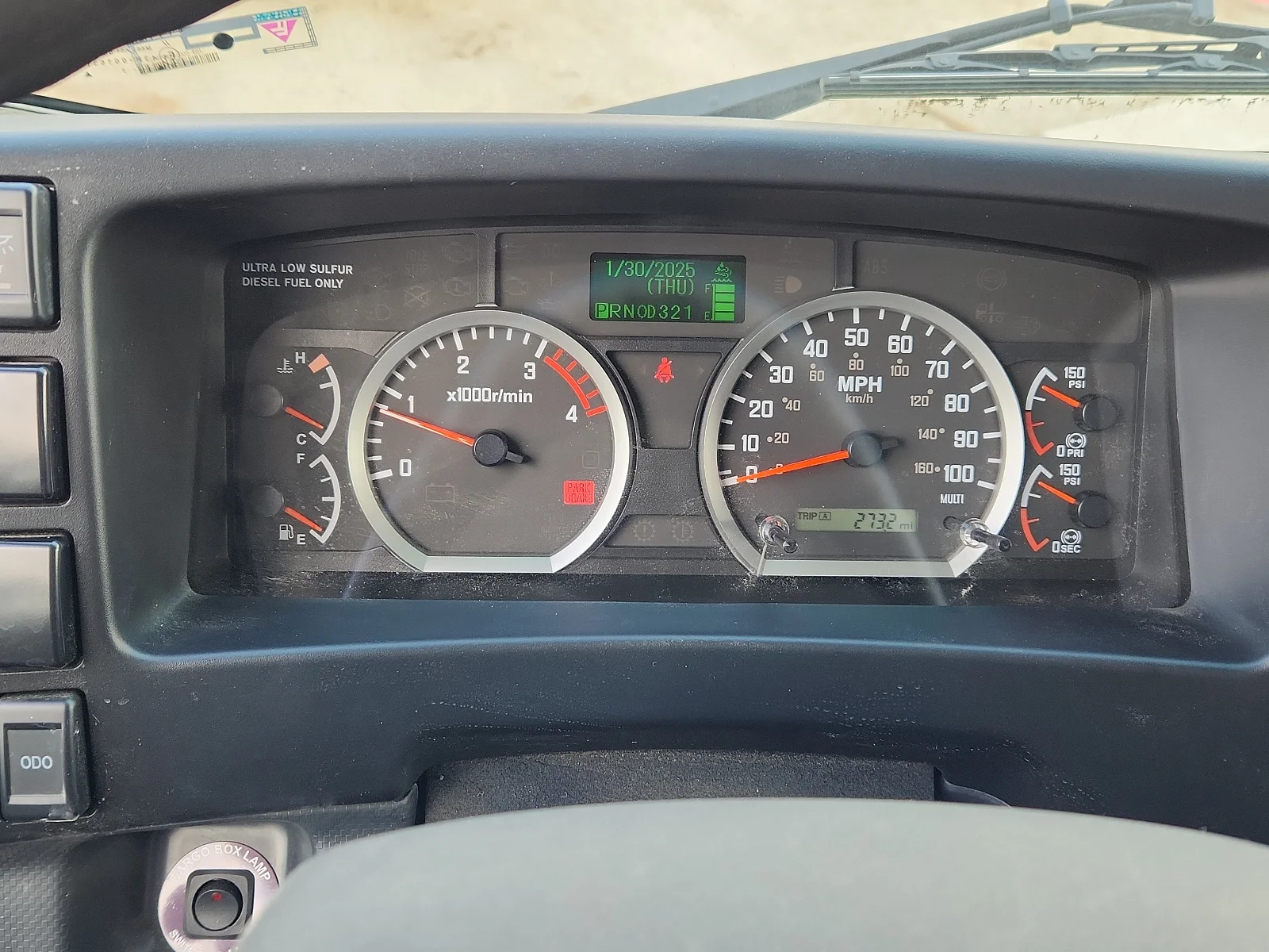 Used 2024 White Isuzu  image 19