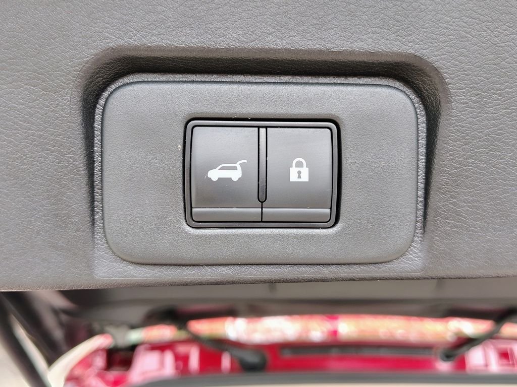 2026 Nissan Rogue SV - Photo 15