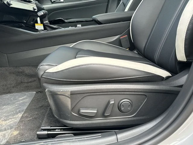 New 2026 Wolf Gray Kia GT-Line FWD image 9