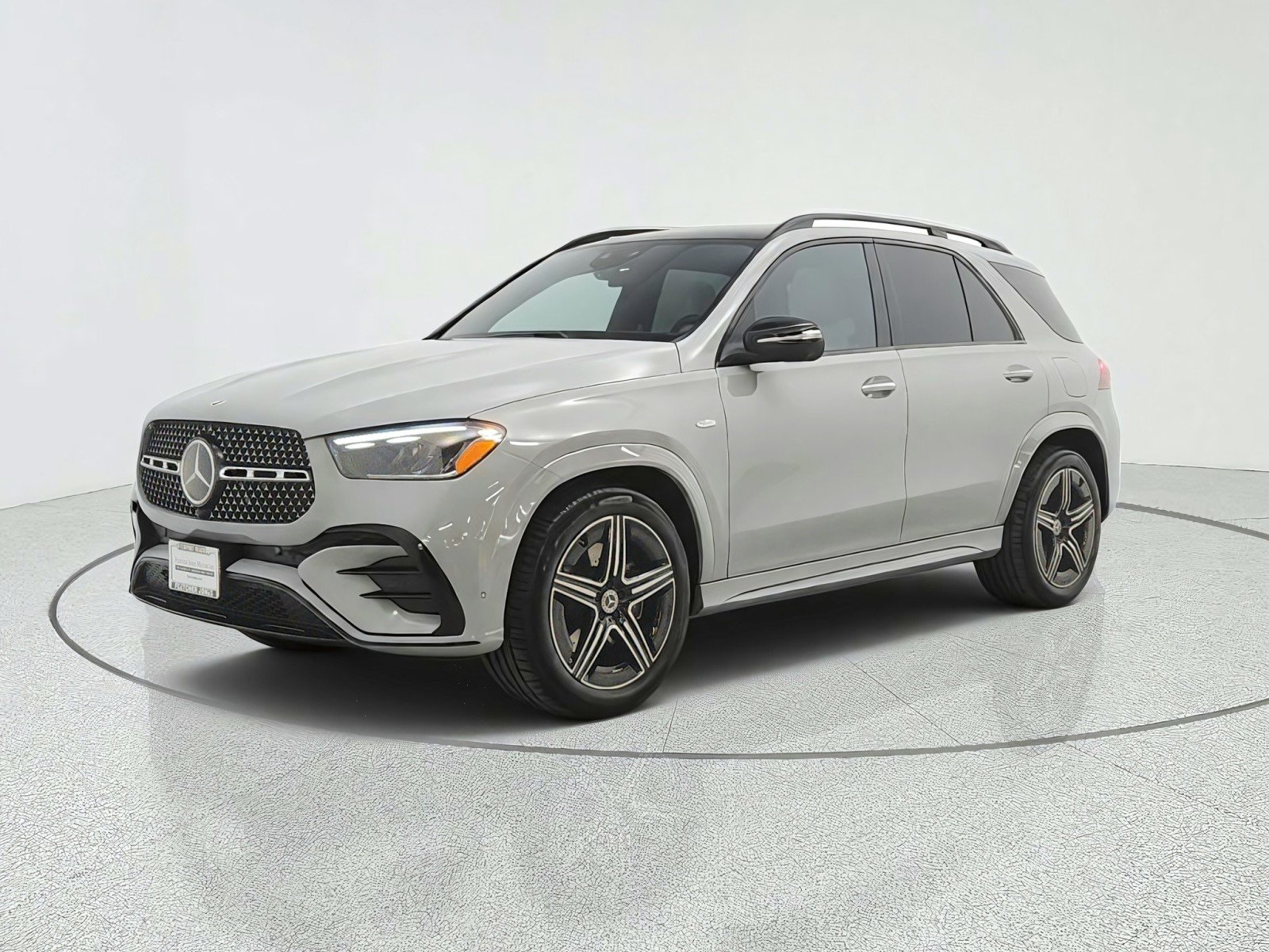 Certified Used 2025 MANUFAKTUR Alpine Grey Mercedes-Benz GLE 450e 4MATIC® SUV image 1