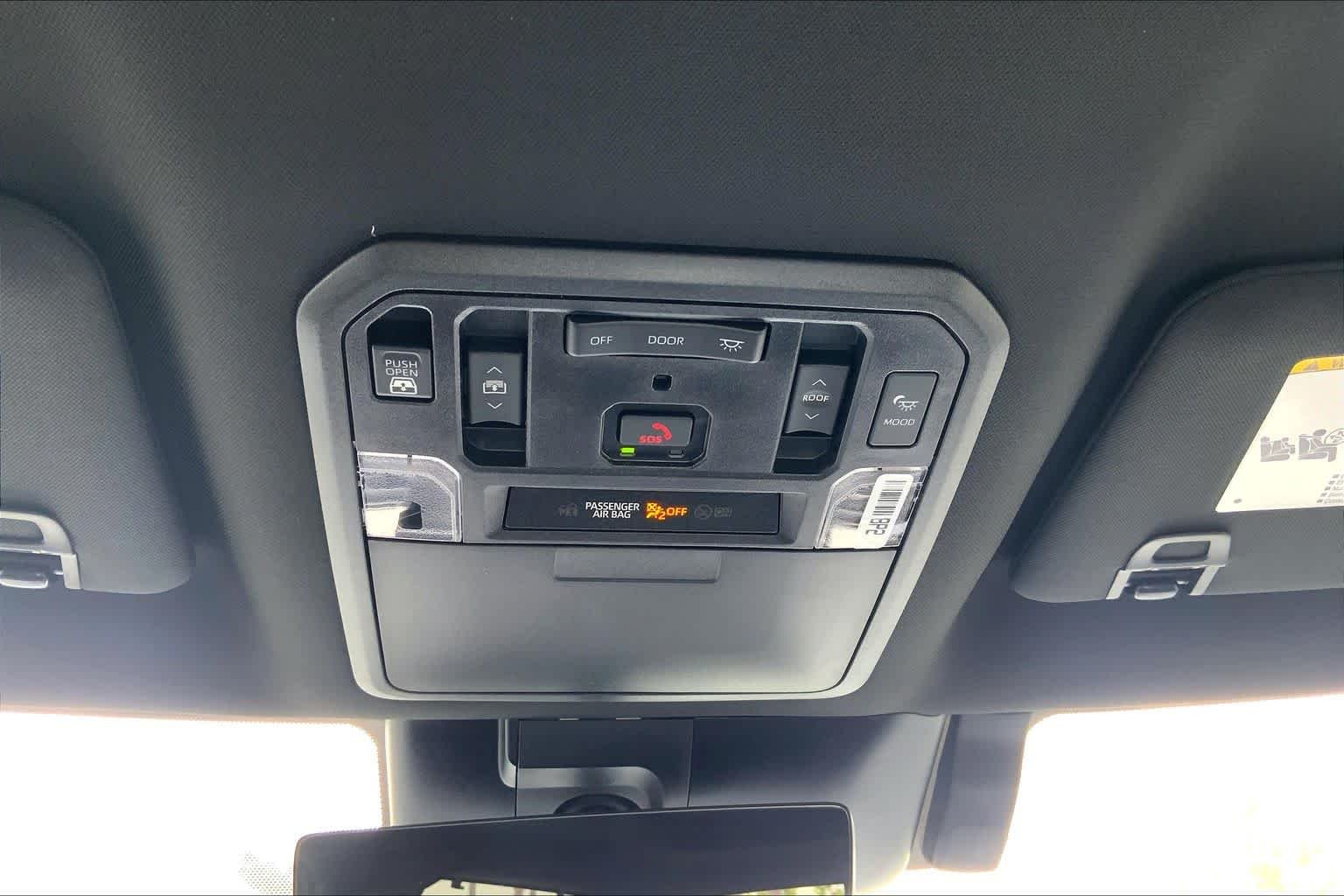 2026 Toyota Tundra Platinum - Photo 18