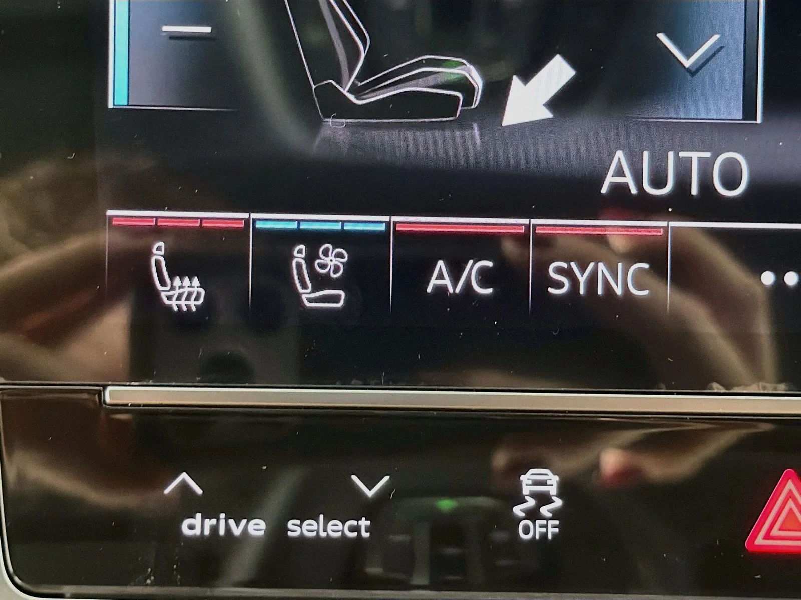 New 2026 Black Audi 4.0T Prestige image 21