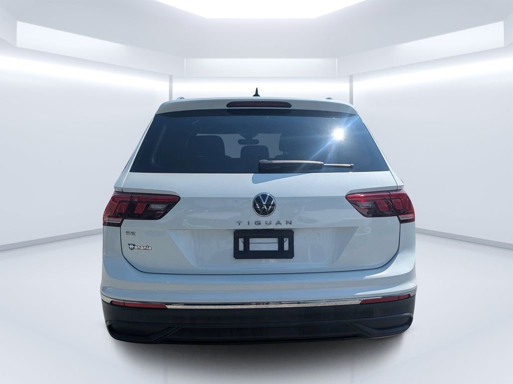 Used 2023 White Volkswagen 2.0T SE image 4